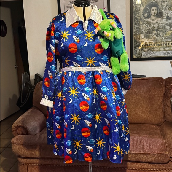 FUN! Other - Plus Size Magic Schoolbus Halloween Costume